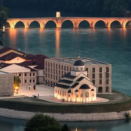 D * Višegrad